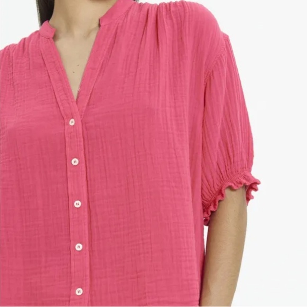 XIRENA 100% Cotton Gauze Alyss Shirt Short Sleeve Button Down Top Hot Pink Small